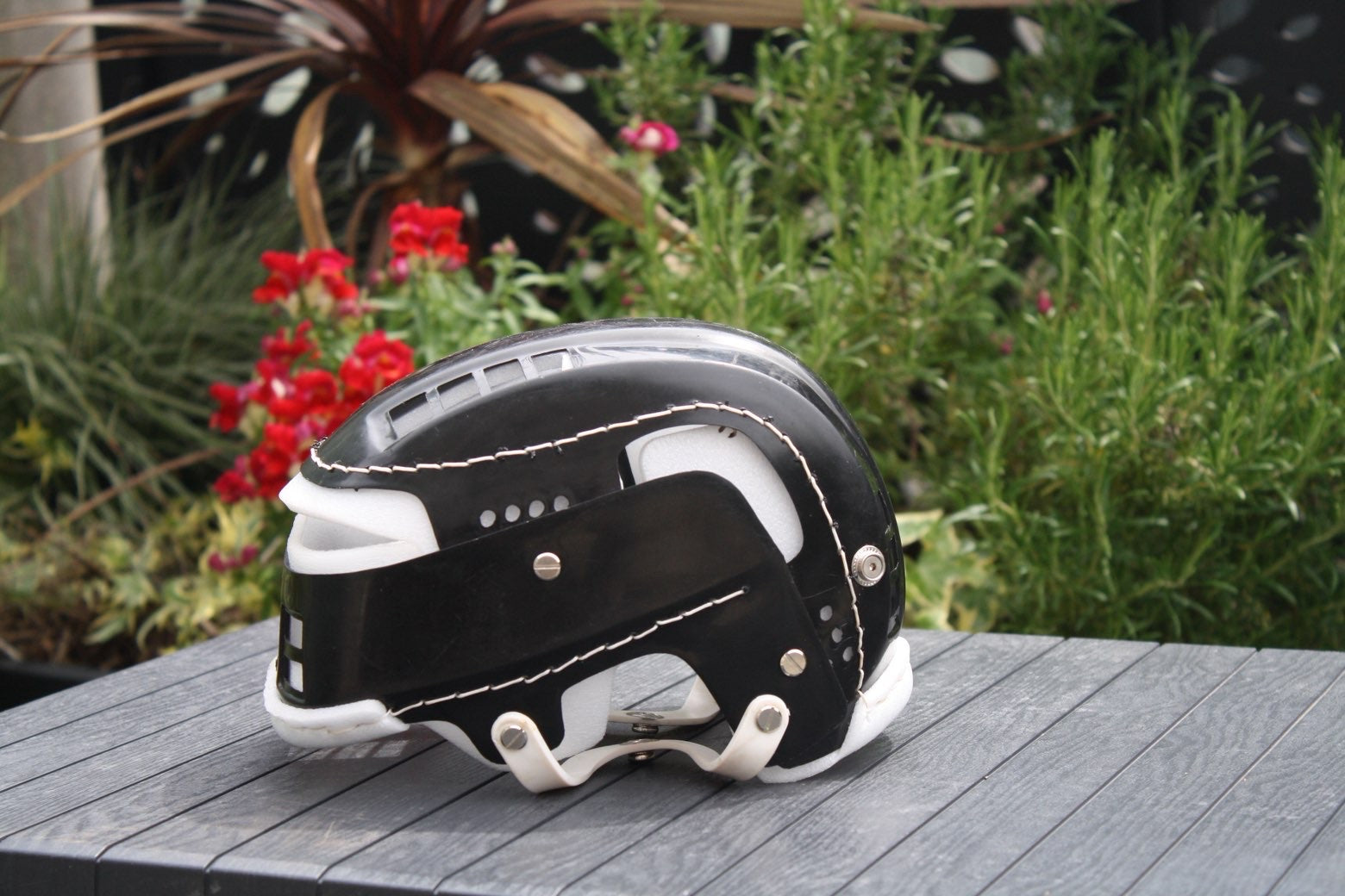 oldstyle helmet