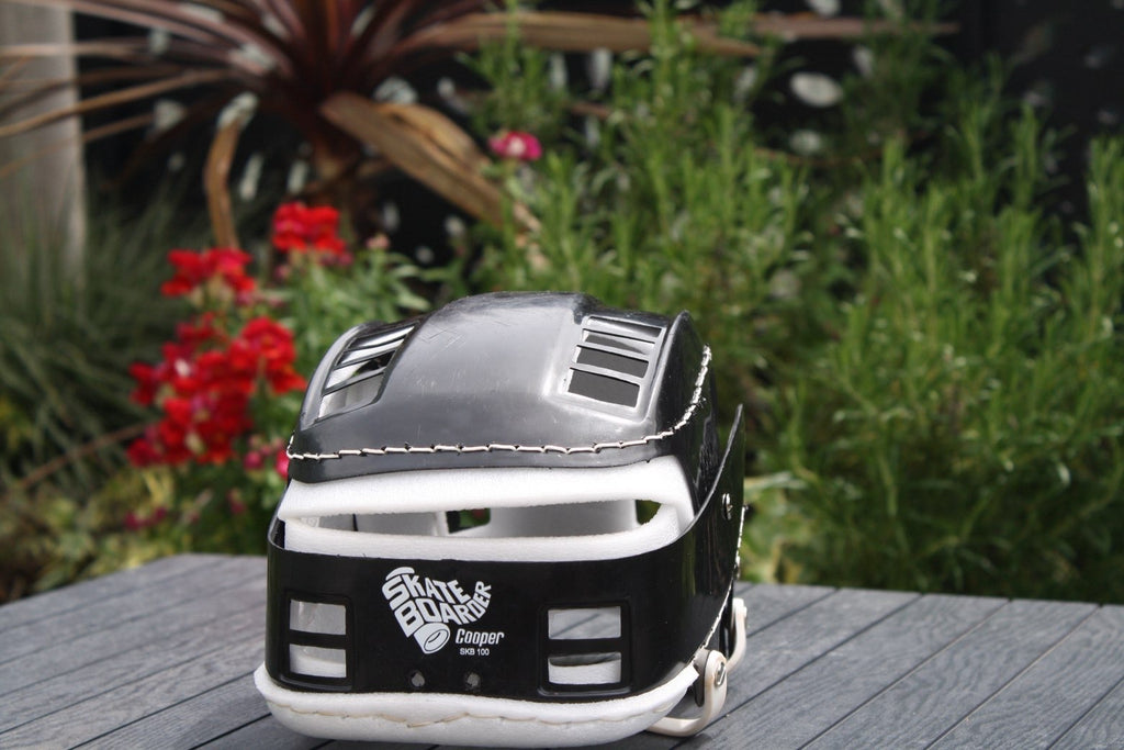 oldstyle helmet