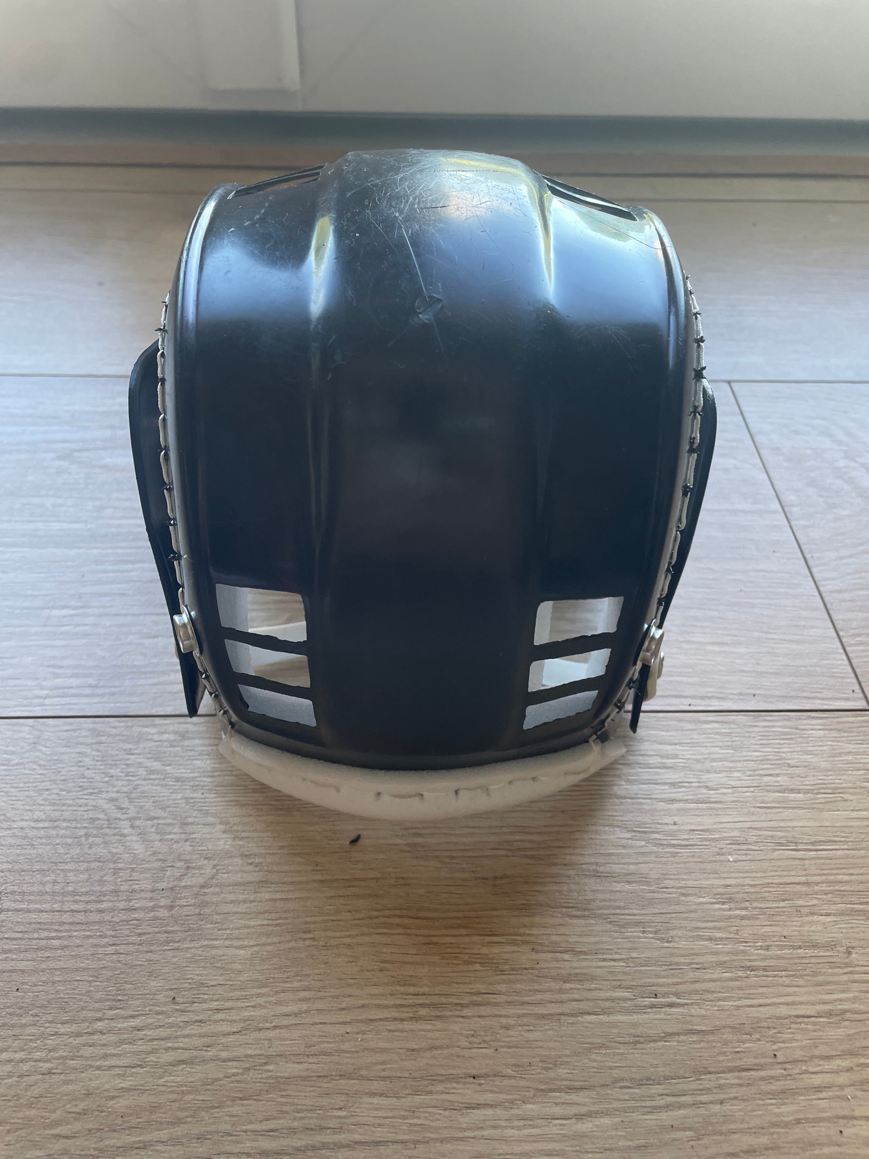 oldstyle helmet
